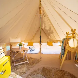 Kampaoh Glamping