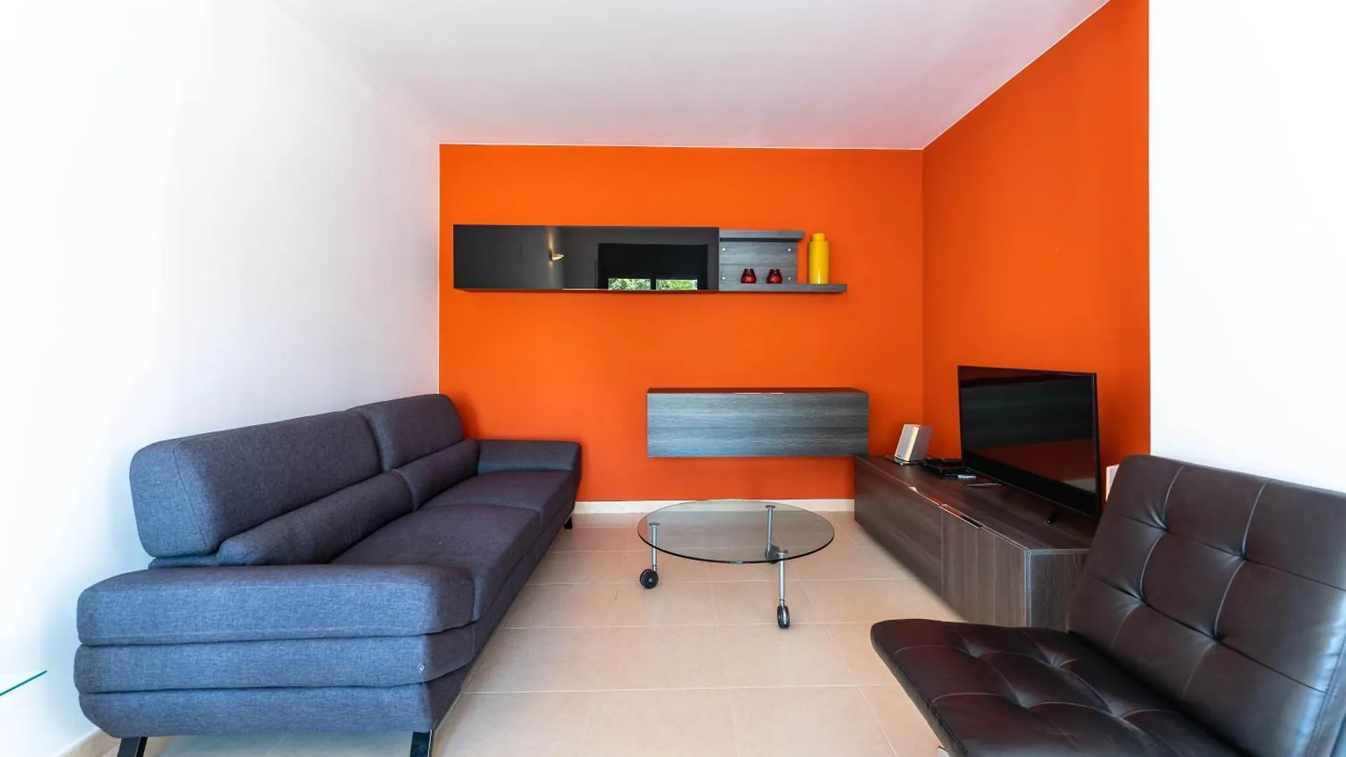 Precioso Apartamento Con Gran Terraza Y Piscina Tossa de Mar Apartment