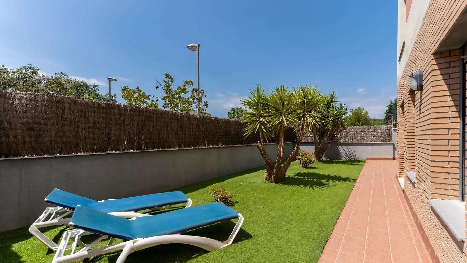 Precioso Apartamento Con Gran Terraza Y Piscina Tossa de Mar