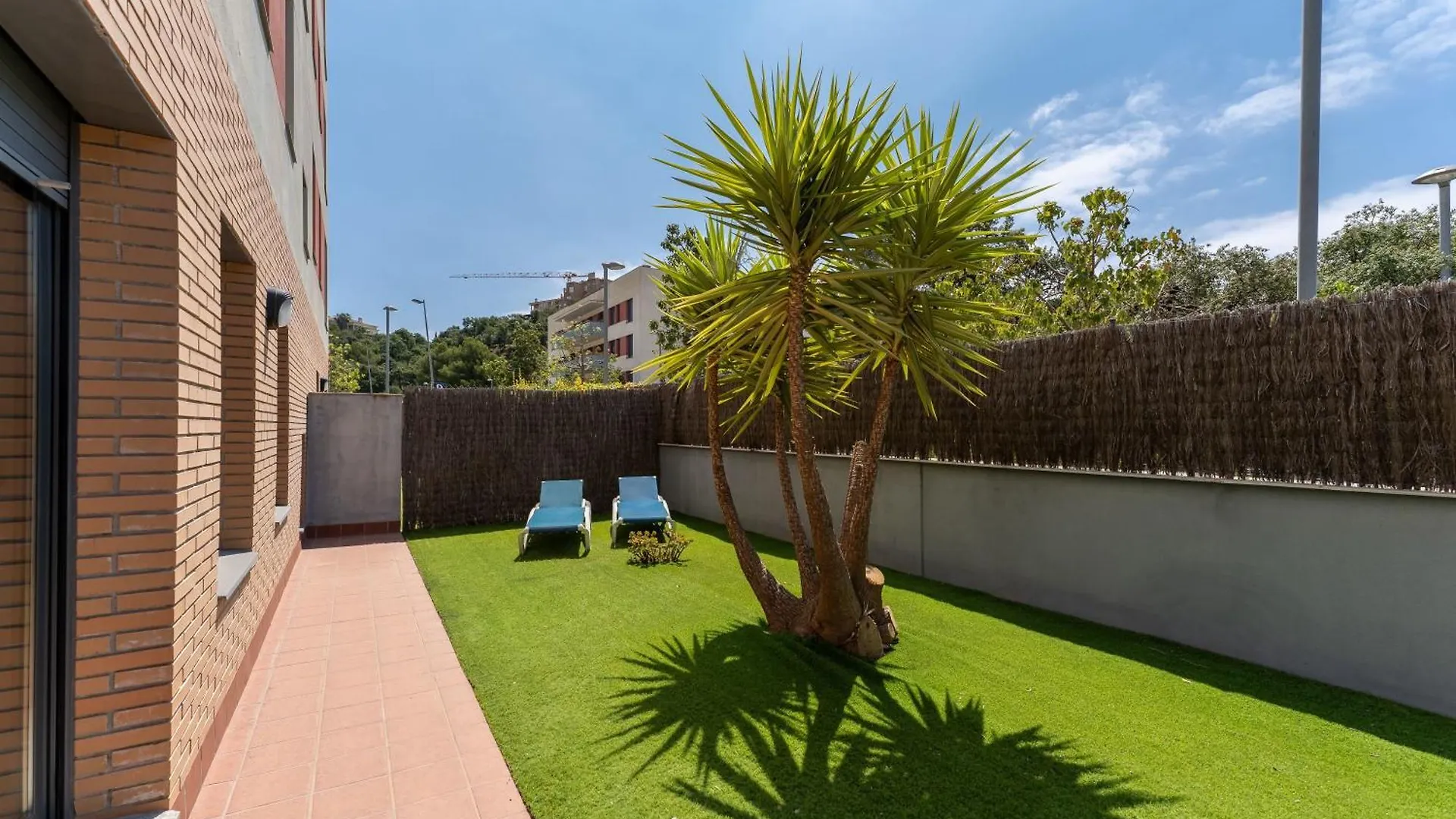 Precioso Apartamento Con Gran Terraza Y Piscina Tossa de Mar 0*,  Spain