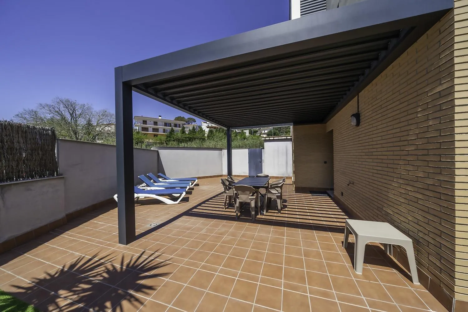 Precioso Apartamento Con Gran Terraza Y Piscina P Tossa de Mar Spanje